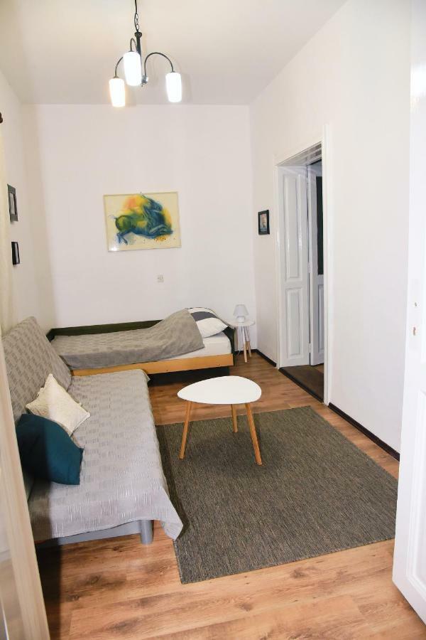 Citadela Hotel ซอมโบร์ ภายนอก รูปภาพ